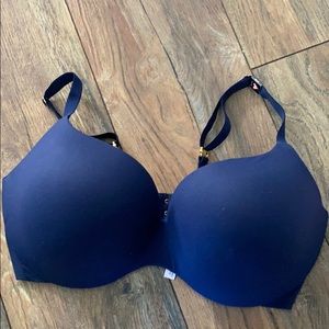 Victoria’s Secret perfect shape bra